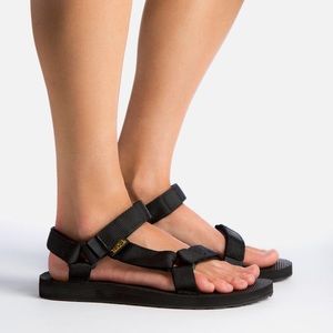 Womens Tevas Original Universal Black Sandals